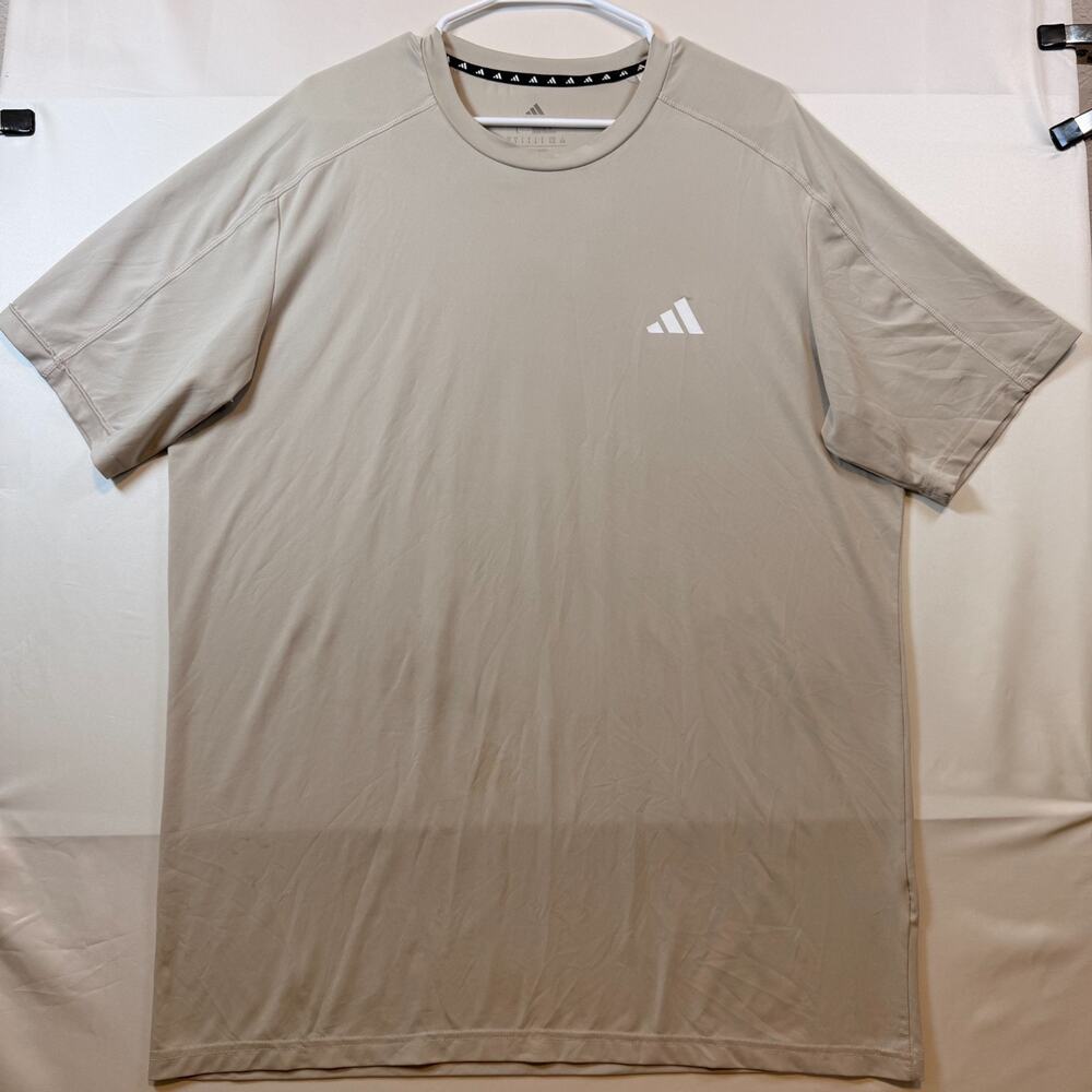 Adidas Men's Regular Fit Athletic Training T Shirt Beige Size Large